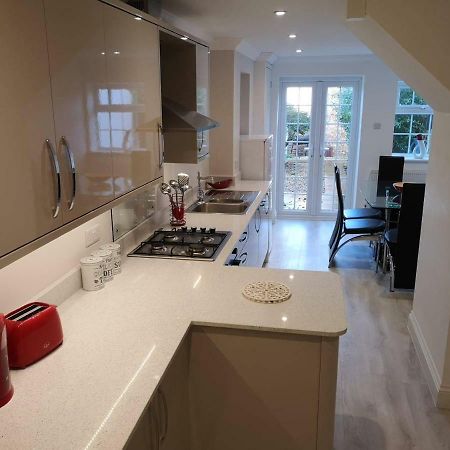Willa Guildford Town House Zewnętrze zdjęcie